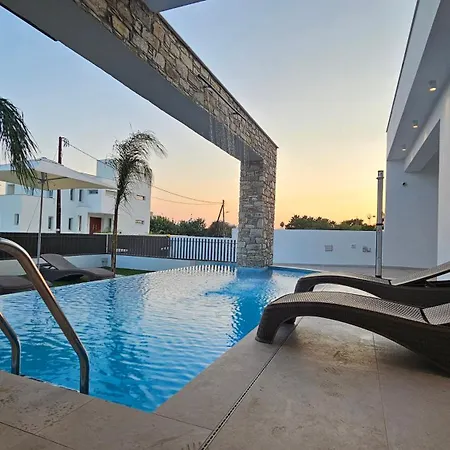 Oasis Luxury Agia Napa