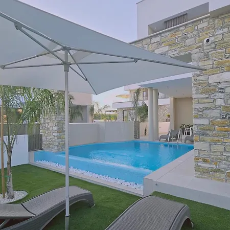 Villa Oasis Luxury *