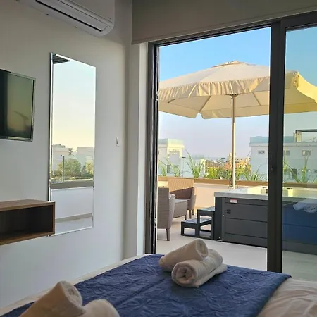 Oasis Luxury Villa Agia Napa