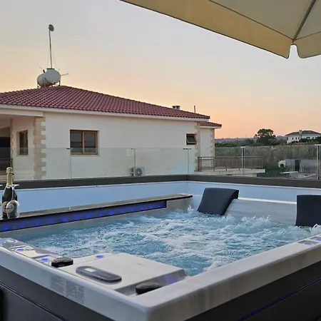 Oasis Luxury Villa Agia Napa