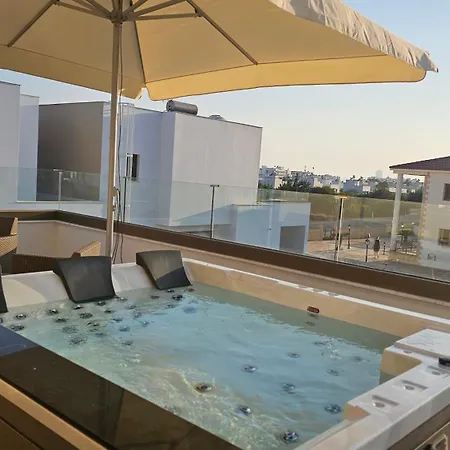 Oasis Luxury