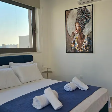 Oasis Luxury
