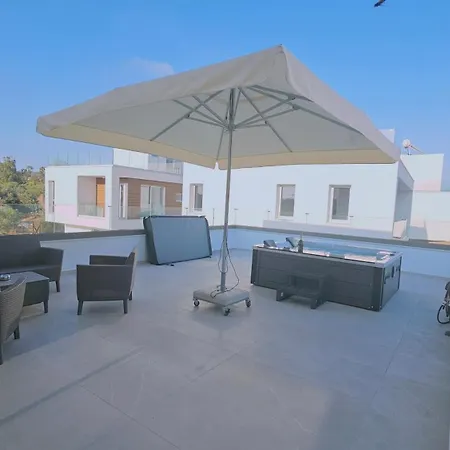 Oasis Luxury * Agia Napa